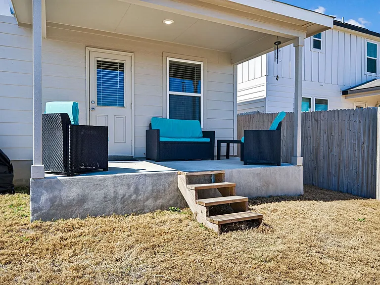 4037 Bermuda Ln — Photo 29