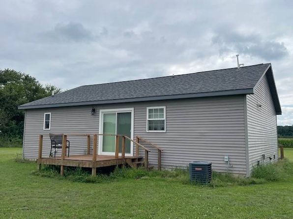 4548 Upper Meredosia Rd, Beardstown, IL 62618