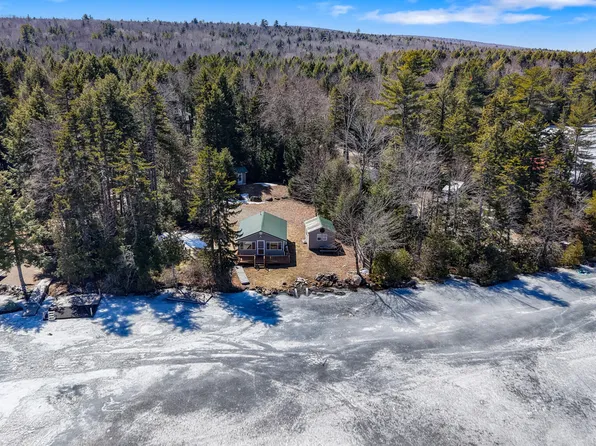 37 Petite Drive, Lincoln, ME 04457