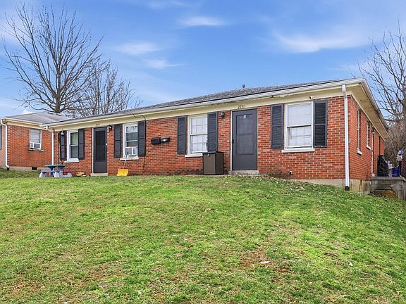 4th image of 2251/2253 Alexandria Dr