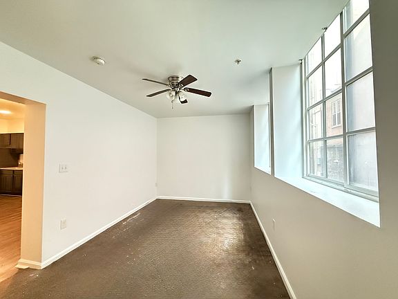 3rd image of 11 E Saratoga St #2C