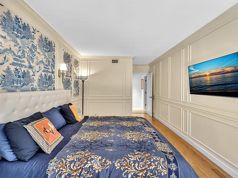 101 Crandon Blvd #479 — Photo 44