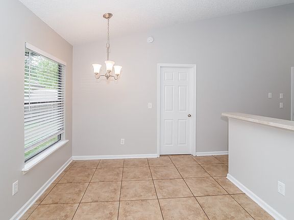 5th image of 14031 Ridgewick Dr