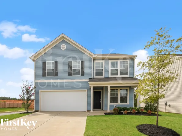 167 Hidden Lakes Rd, Statesville, NC 28677