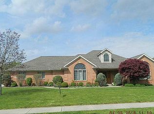 1609 Westlake Dr, Sidney, OH 45365
