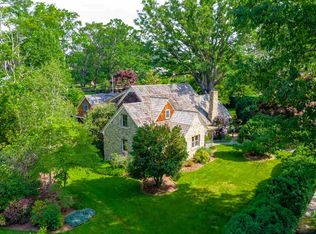 613 Locust Ave, Waynesboro, VA 22980