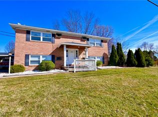 4521 Grover Dr, Youngstown, OH