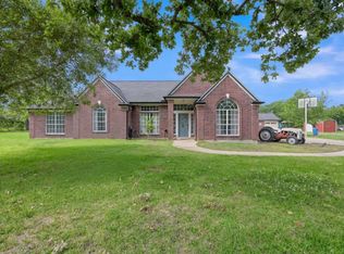 251 Petty Rd, Waller, TX 77484