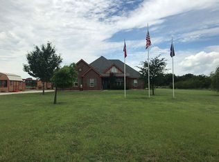 5660 Veal Station Rd, Weatherford, TX 76085