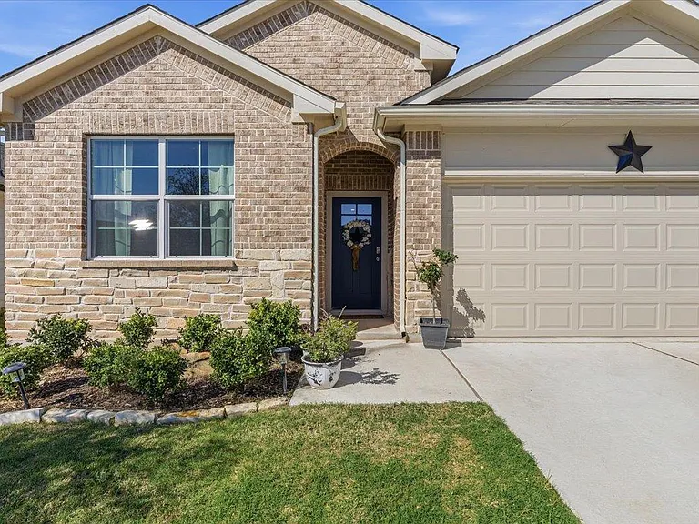 112 Rainmaker Cv — Photo 3