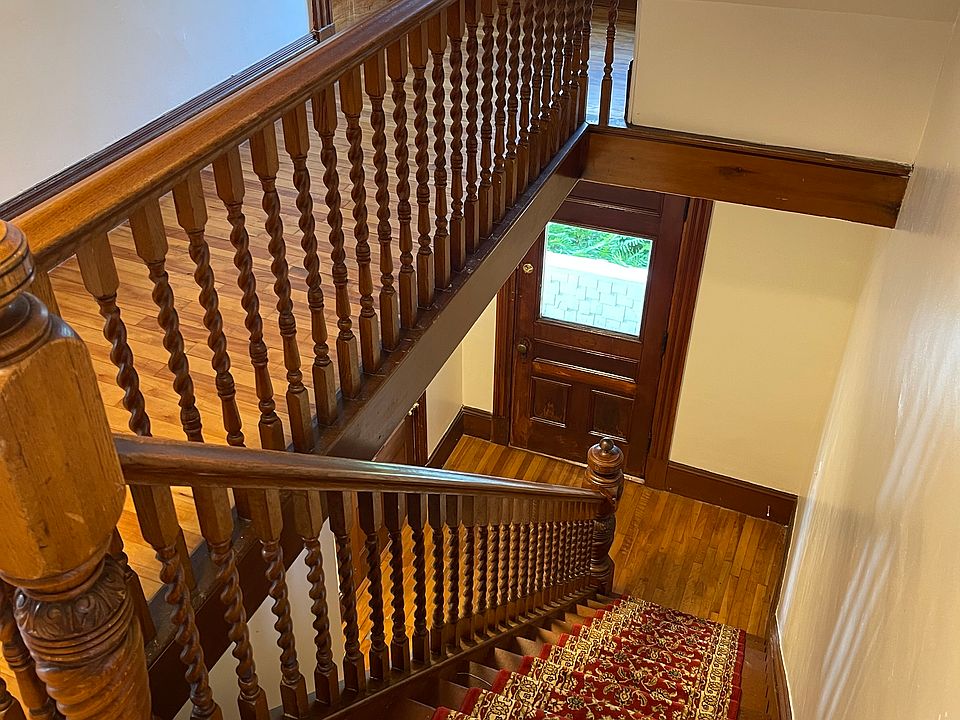 1st image of 47 Portland St #2