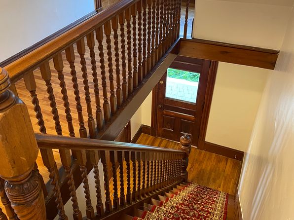 47 Portland St #2