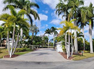 10241 Surfwood Ct, Fort Myers, FL 33905