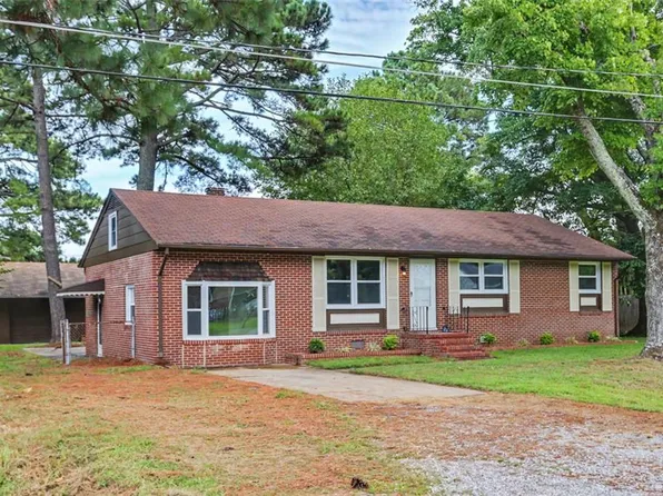 116 Bailey Rd, Yorktown, VA 23692