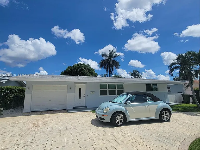 1211 NW 87th Way — Photo 4