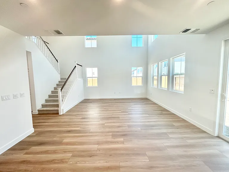 367 Glass Beach Dr — Photo 10