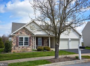 280 Cambridge Ln, Lititz, PA 17543