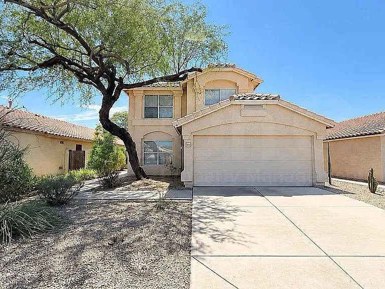 1135 W Macaw Dr — Photo 2