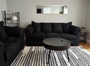 493 Washington Ave APT 1, Albany, NY 12206