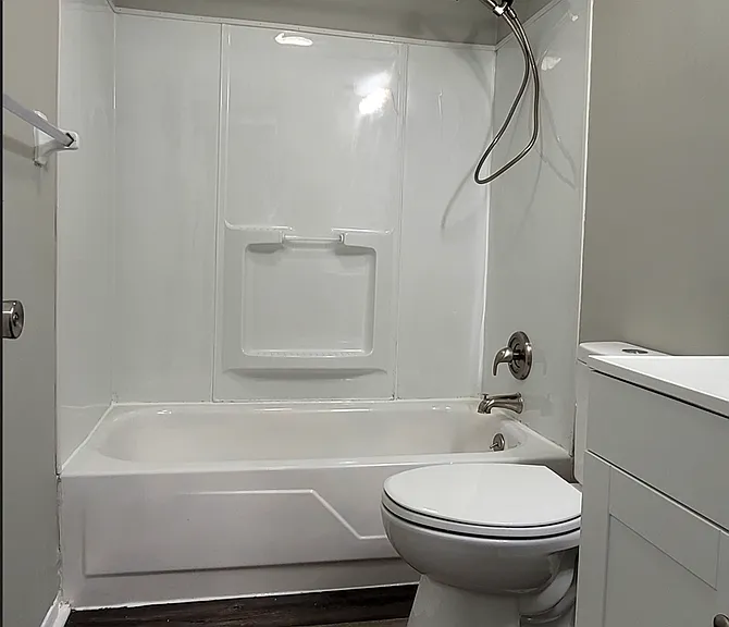 Flowerdale Apartments — Photo 16