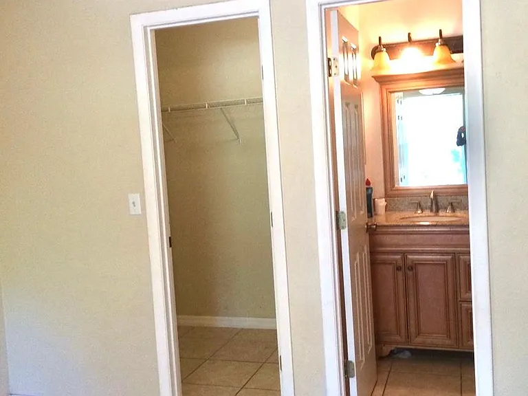 Primary Walk in closet