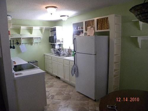 3rd image of 610 E Fairview Ave