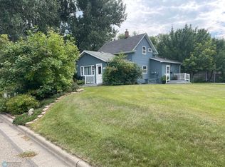 112 6th Ave E, Lisbon, ND 58054
