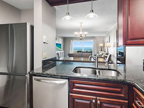 4th image of 502 Gulf Shore Dr Unit 302