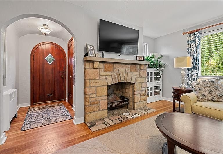 3 Oakley Ave, Pittsburgh, PA 15229 | Zillow