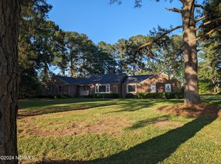 4562 London Church Rd NE, Elm City, NC 27822