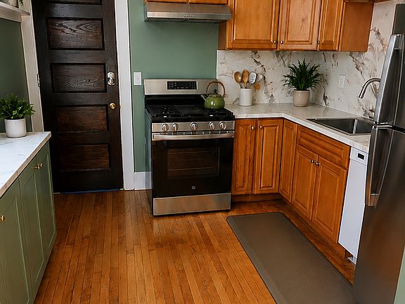 5th image of 213 Culver Rd #1