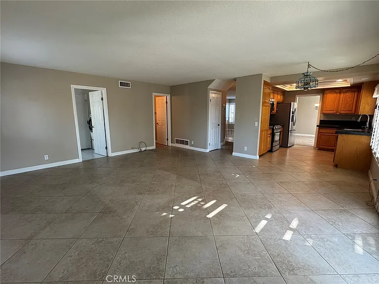 1827 Wellspring Dr — Photo 10