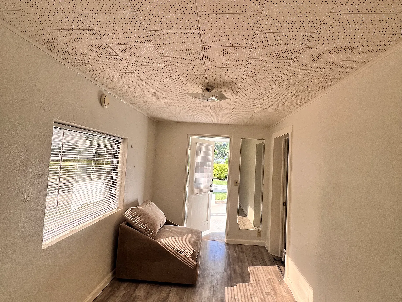 1 bed, 450 sqft, $750 — Photo 2