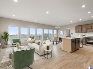 14133 Raegan Ln, Crete, NE 68333