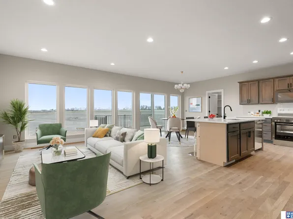 14133 Raegan Ln, Crete, NE 68333