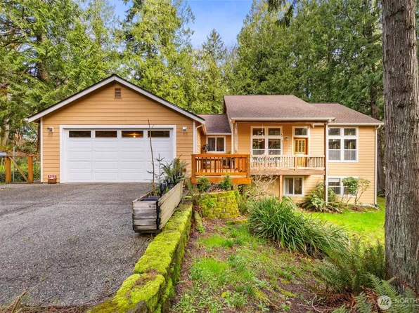 102 Olympic Lane, Port Ludlow, WA 98365