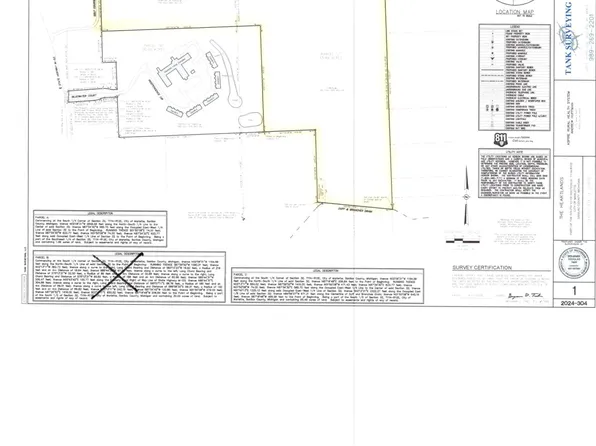 2701 Golf Course Dr, Marlette, MI 48453