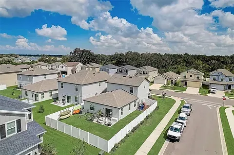4602 Reisswood Loop — Photo 24