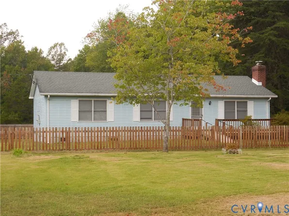 6151 Parrish Rd, Louisa, VA 23093