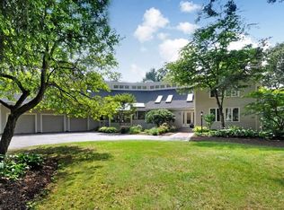 110 Lanes End, Concord, MA 01742