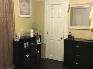 1446 W Fletcher St #2RR, Chicago, IL 60657