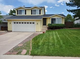 513 Southpark Rd, Highlands Ranch, CO 80126