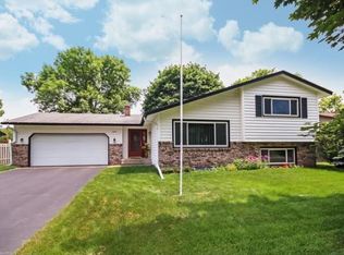 4860 Kent Dr, Shoreview, MN 55126