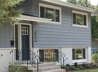 18711 Ashland Ave, Homewood, IL 60430