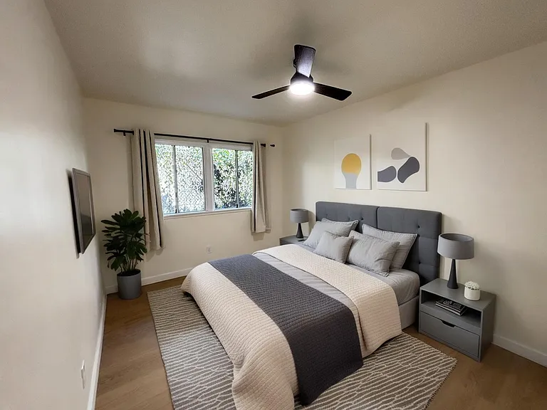 6819 N Figueroa St #21 — Photo 4