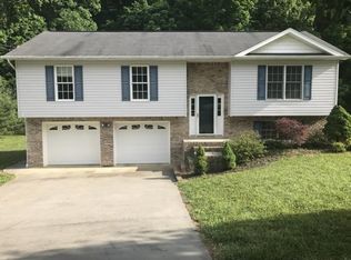 191 Valley Crest Dr, Mt Carmel, TN 37645