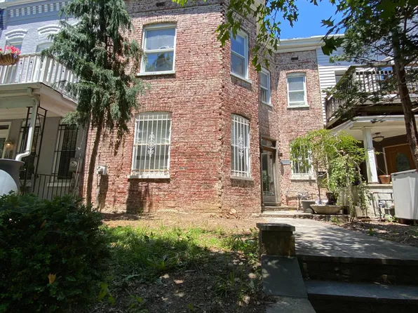 731 Kenyon St NW, Washington, DC 20010