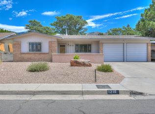 1216 Willys Knight Dr NE, Albuquerque, NM 87112