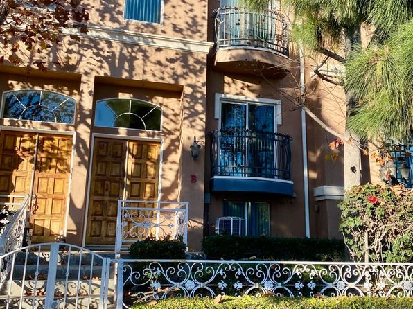 1629 W 207th St APT B