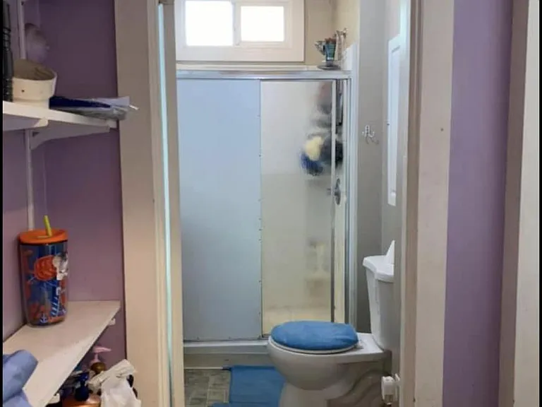 121 Oak St — Photo 4
